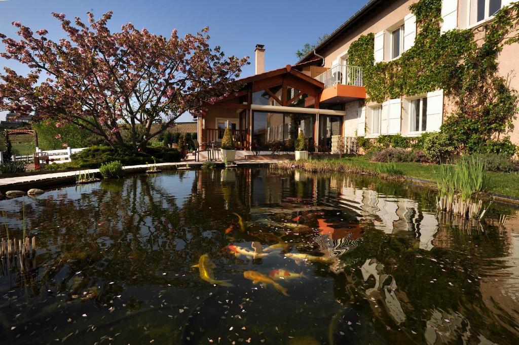 Logis Hotel Des Grands Vins Fleurie Room photo